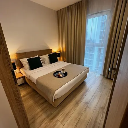 Kasprzaka 4* Warschau