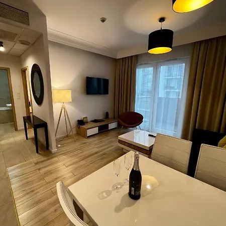 Kasprzaka 4* Warschau