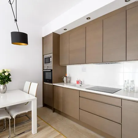 Aparthotel Kasprzaka 4*