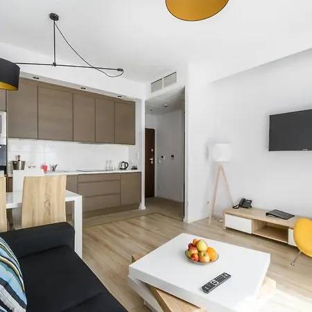 Kasprzaka 4* Warschau