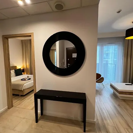 Kasprzaka Aparthotel 4*