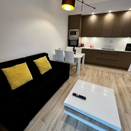 Kasprzaka Aparthotel 4*