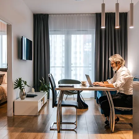 Ξενοδοχείο με διαμερίσματα Kasprzaka 4*