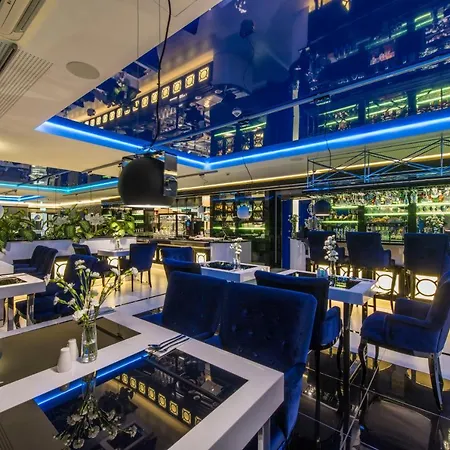 شقة فندقية فارسوفيا أبارتامينتي كاسبرزاكا